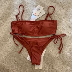 1 HR SALE Billabong Rust Bikini Set
